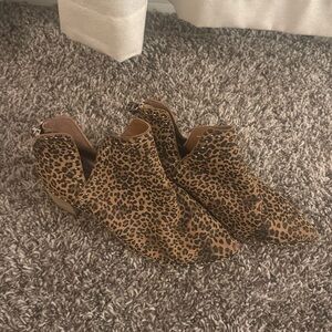 Dolce Vita Boots 7.5